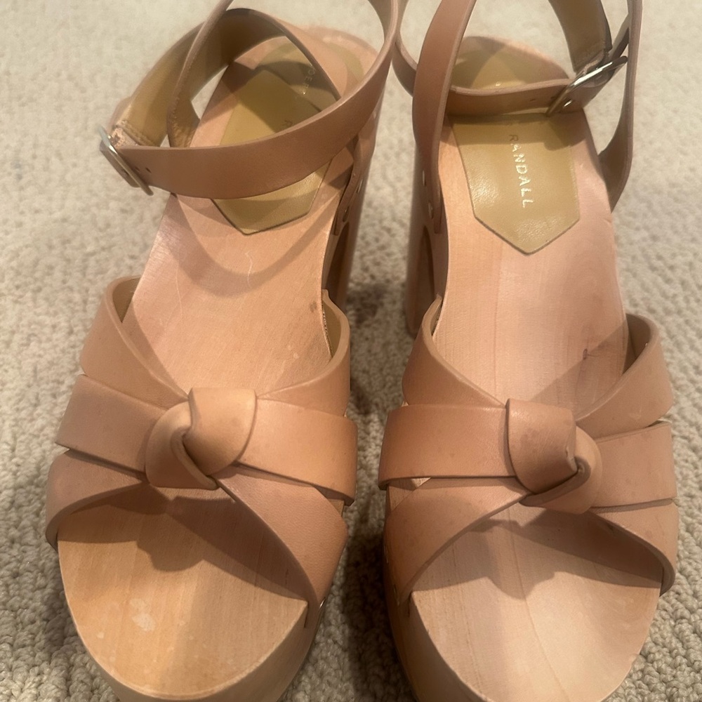 Loeffler Randall Tan Platform Shoes with Knotted Design